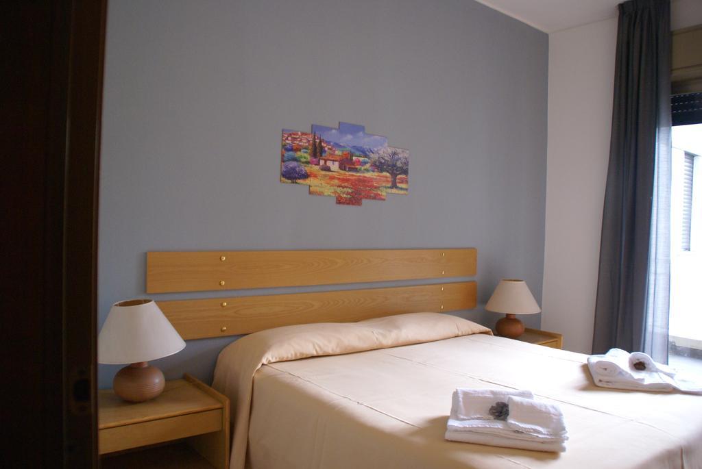 Hotel Rasula Alta Gravina di Catania Eksteriør billede