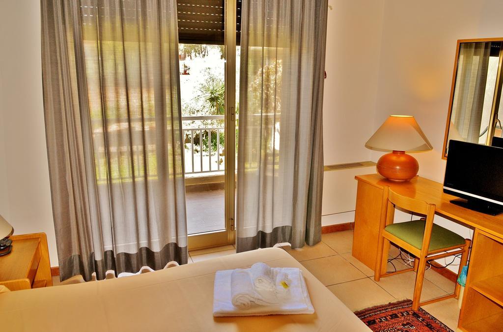Hotel Rasula Alta Gravina di Catania Eksteriør billede